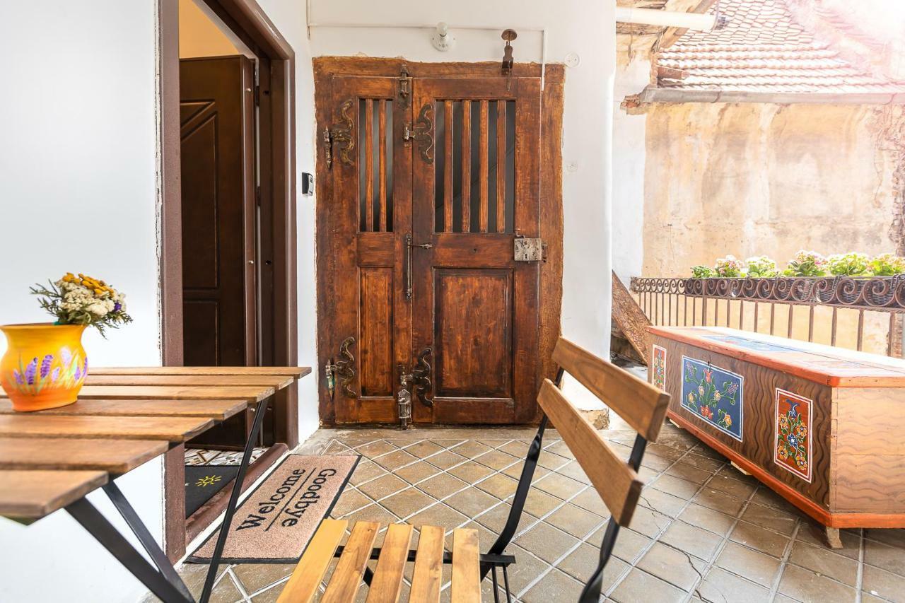 Saint John'S 22 Brasov Leilighet Eksteriør bilde